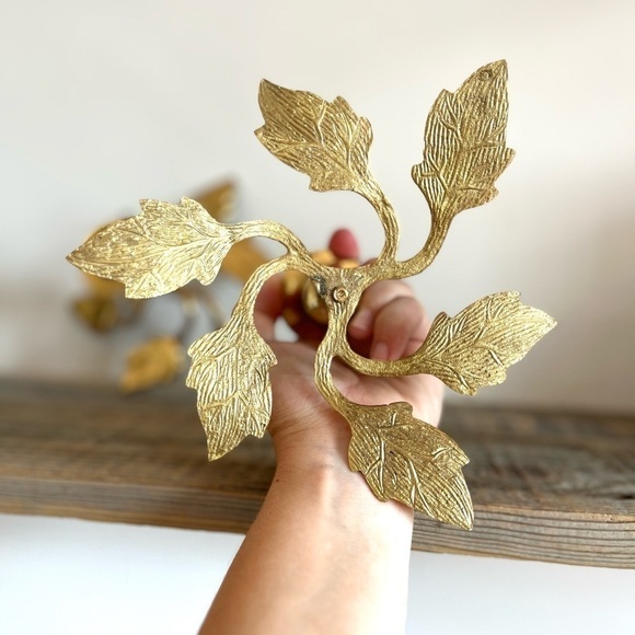 Brass leaf base candlesticks set 2 - Picture 6 of 6
